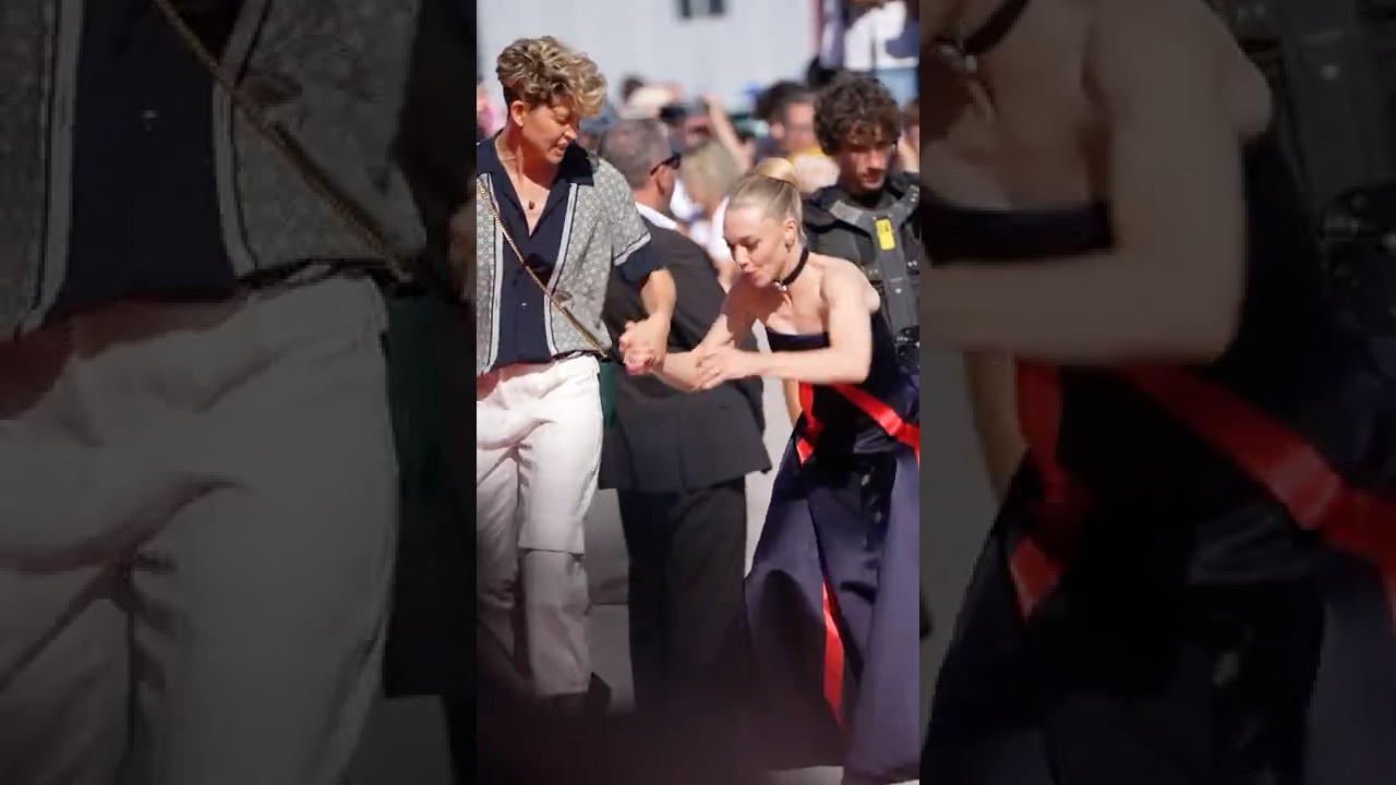 Amanda Seyfried almost took a massive tumble at the Venice Film Festival 😨