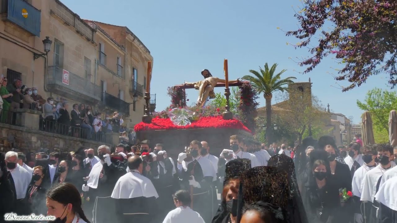 [4K] Cofradía de los Estudiantes. Viernes Santo en Cáceres 2022. Cristo del Calvario