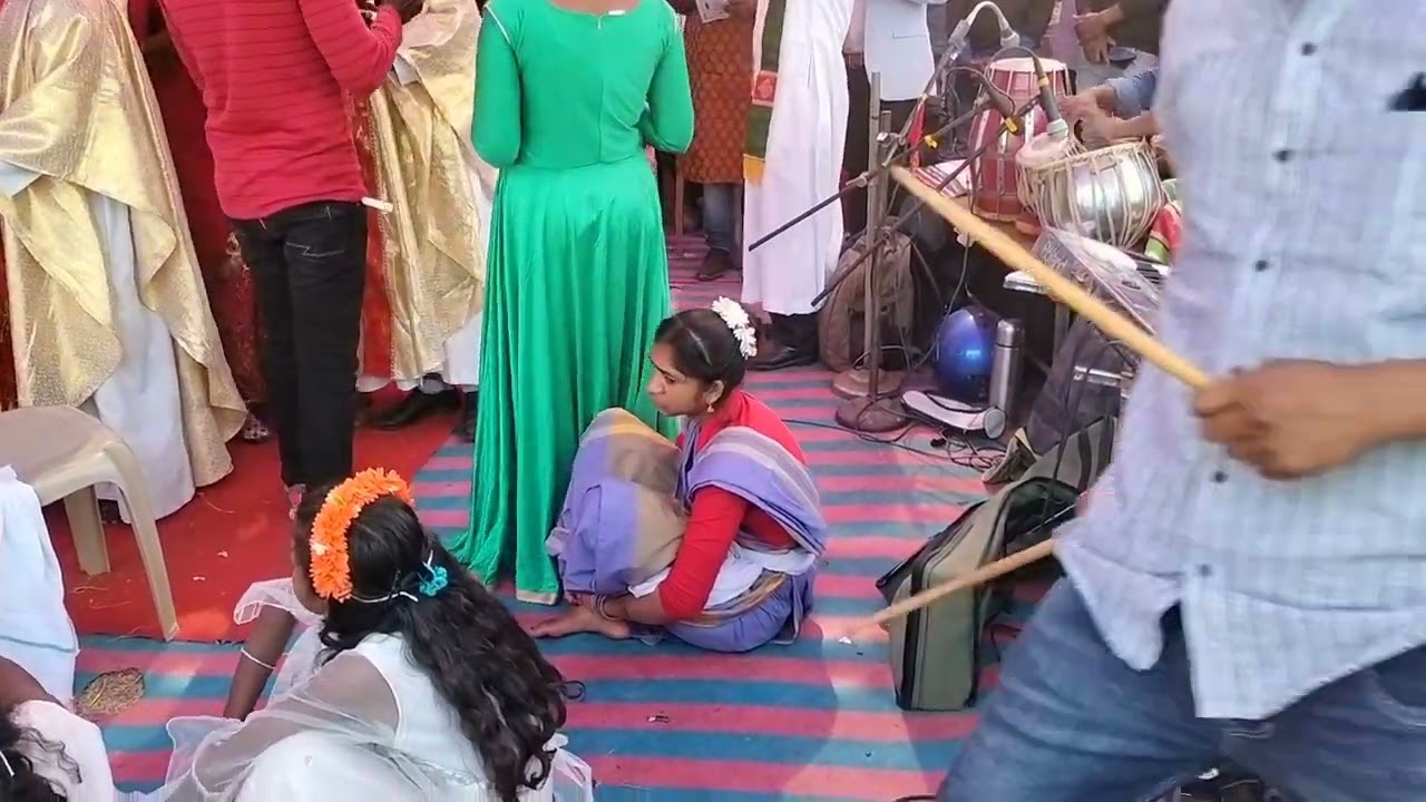 Priya jisu mora , mo jibana duara... ପ୍ରିୟ ଯିଶୁ ମୋର ମୋ ଜୀବନ ଦୁଆର    communion song ,....