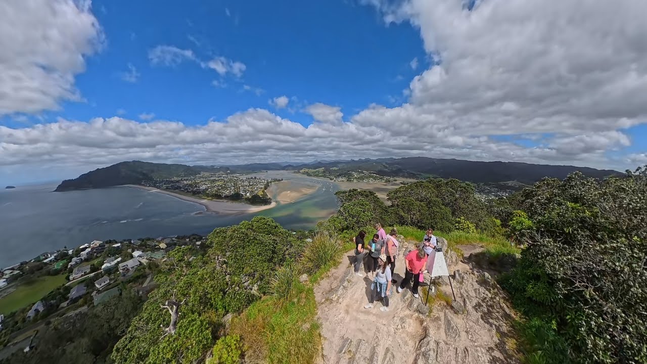 New Zealand&rsquo;s Mt. Paku Trail: A MUST DO