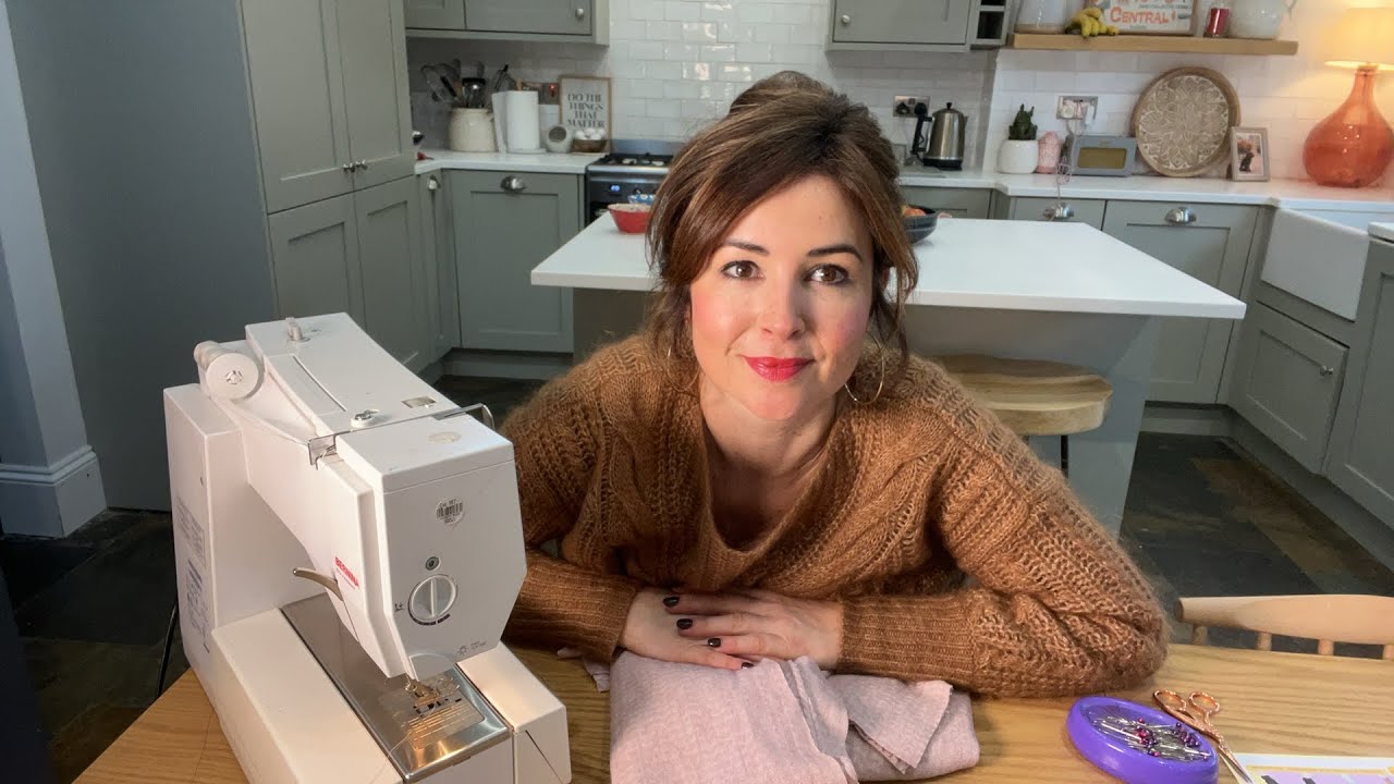 Tilly and the Buttons Billie Sweatshirt sew along