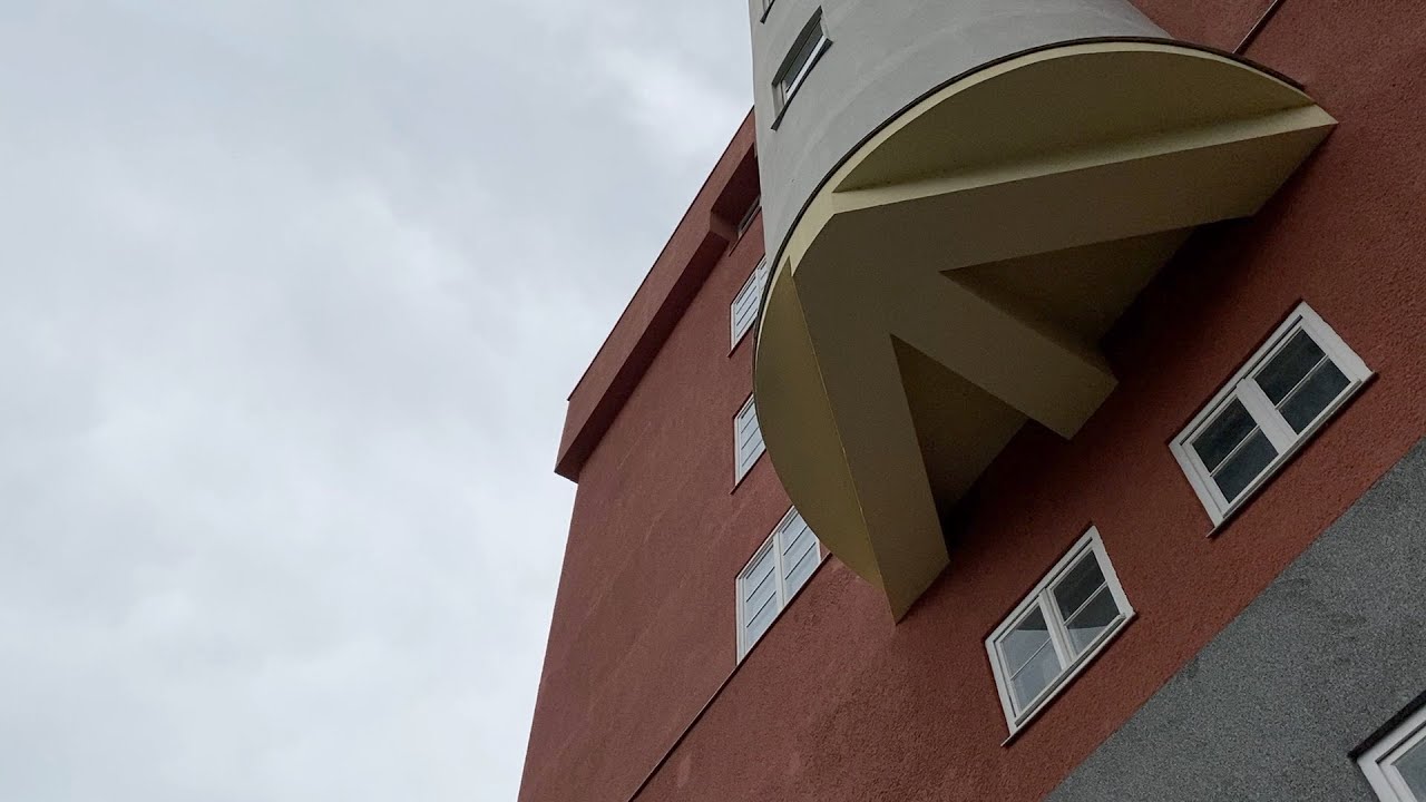 Ganz oben, ganz vorne: das Haus des Volkes in Probstzella und das Spielzeugmuseum in Sonneberg