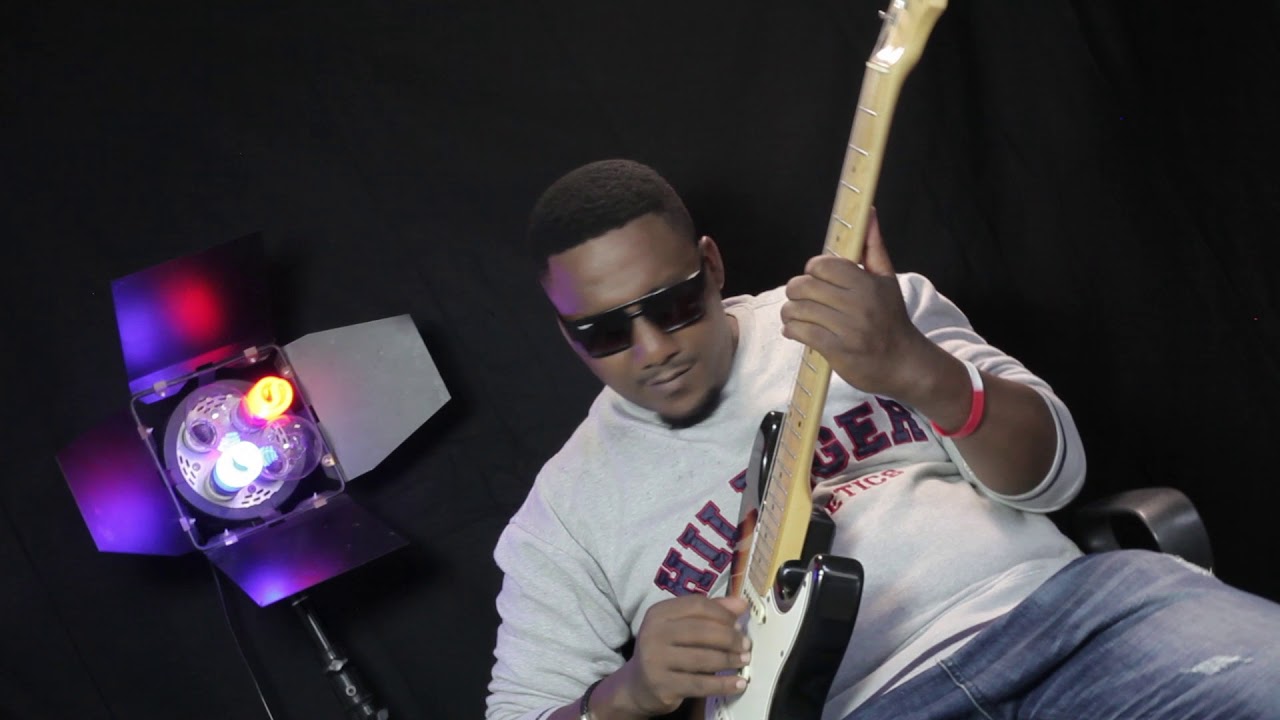 KISSO MUNDENDE  iokote vs guitar from maua sama hansyton