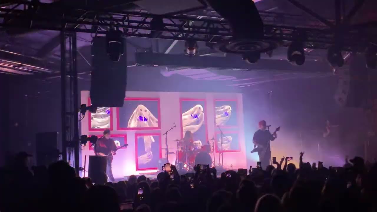 Waterparks - Crave (Live)