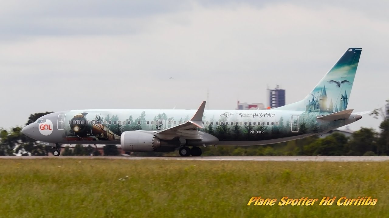 Avião com pintura incrível do Harry Potter pousa pela 1ª vez em Curitiba (PR-XMR)