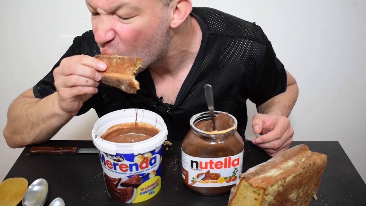 NUTELLA VS MERENDA, WHICH ONE IS BETTER? ASMR, MUKBANG, BINGE, (NO TALKING)  EATING SOUNDS