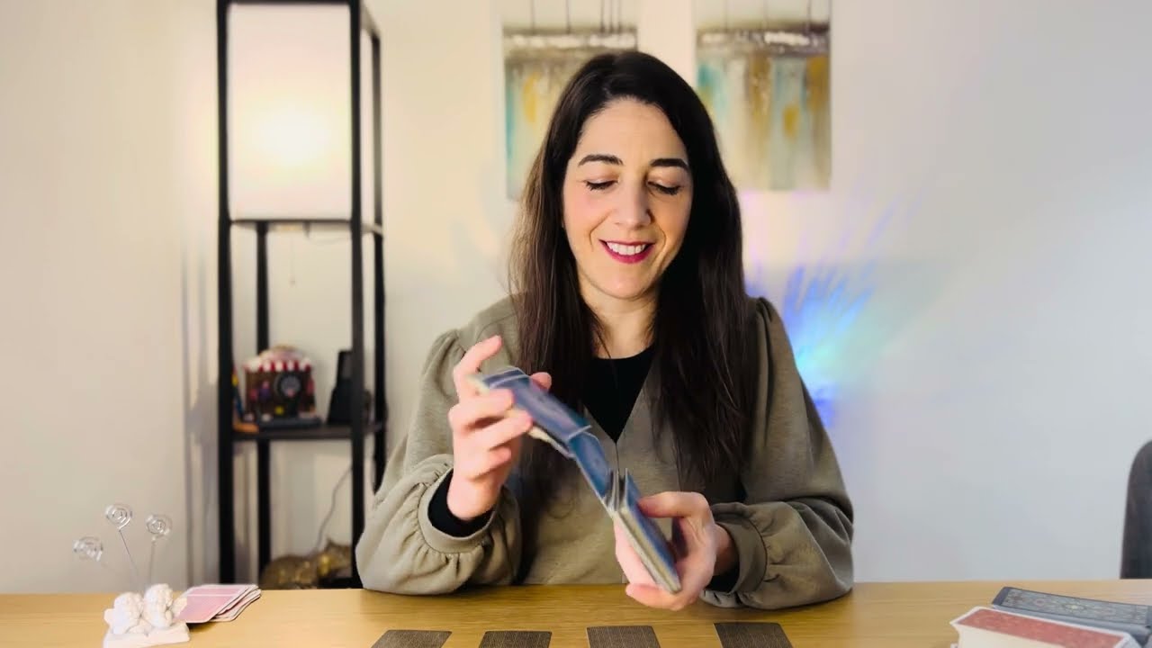 QUÉ DESTINO VIENE A TU VIDA 🤔ELIGE UNA CARTA ❤️TAROT INTERACTIVO
