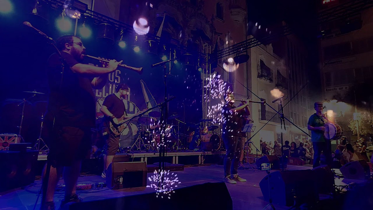 FOC EN BLAU - La manta al Coll (FESTA MAJOR GRANOLLERS 2019)