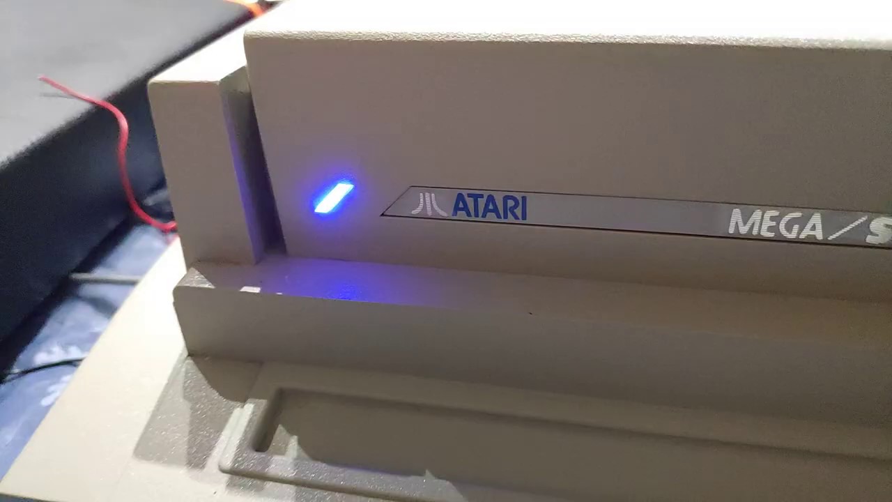 Atari Mega STE der blinkenlights