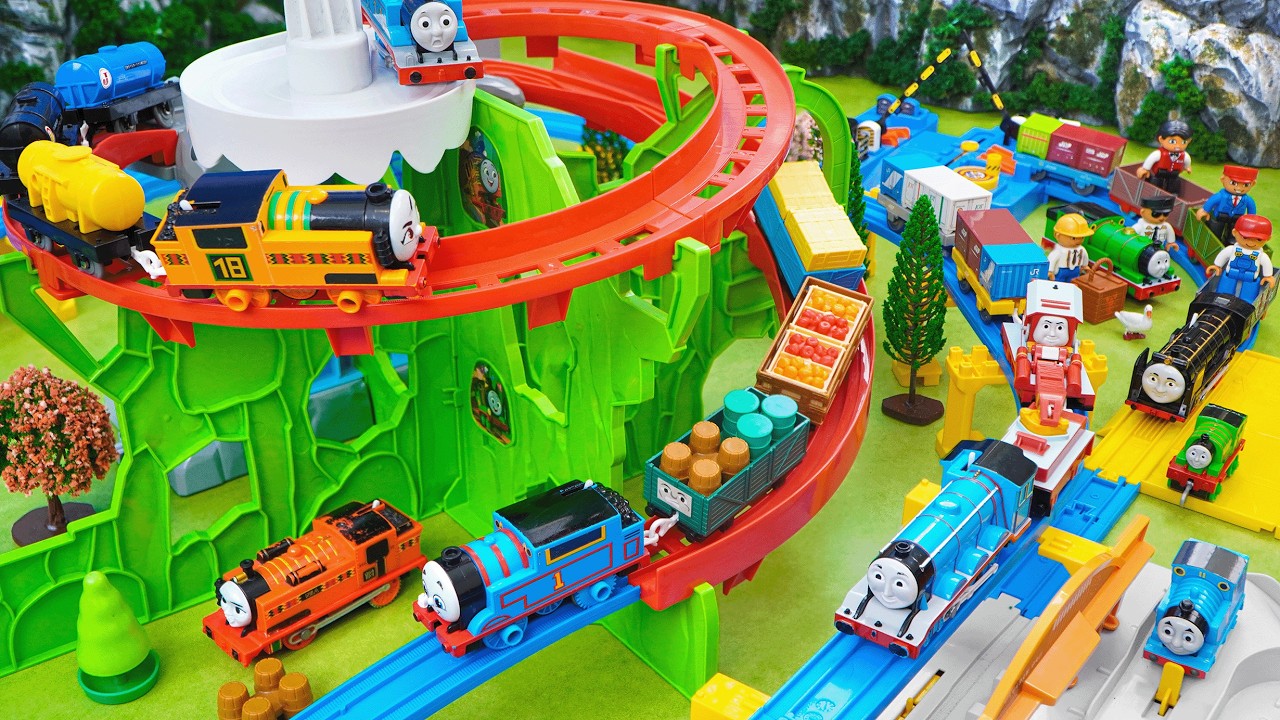 Plarail Shinkansen Subway ☆Construction Subway Line via Dokidoki Mountain & Tomica Railroad Crossing