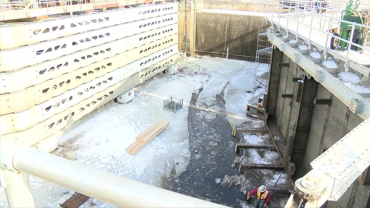 Lock and Dam 4 dewatered in order to undergo rehabilitative work