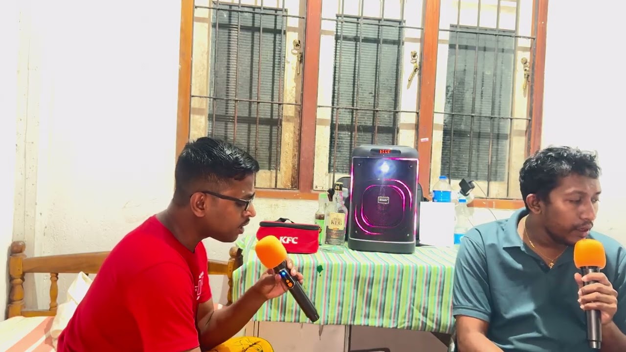 සුදු සද රැස් ගලන 