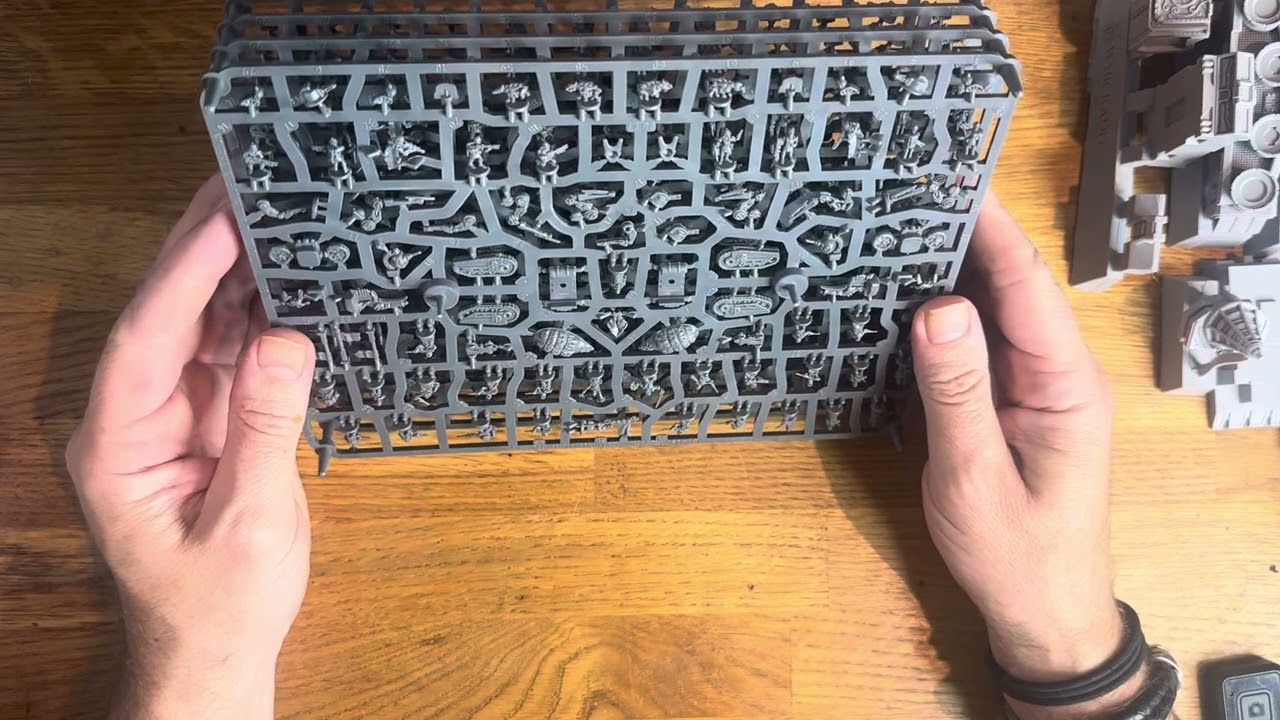 Armoured Clash: Unboxing the Alliance Faction Battlegroup Starter Set. 