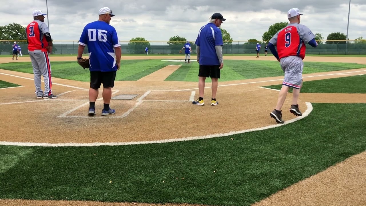 Texas Heat 60's -VS- Dawgs