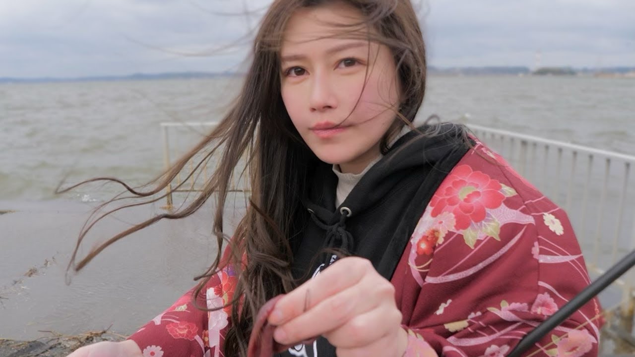 巨大な湖のヌシを釣りにきた。
