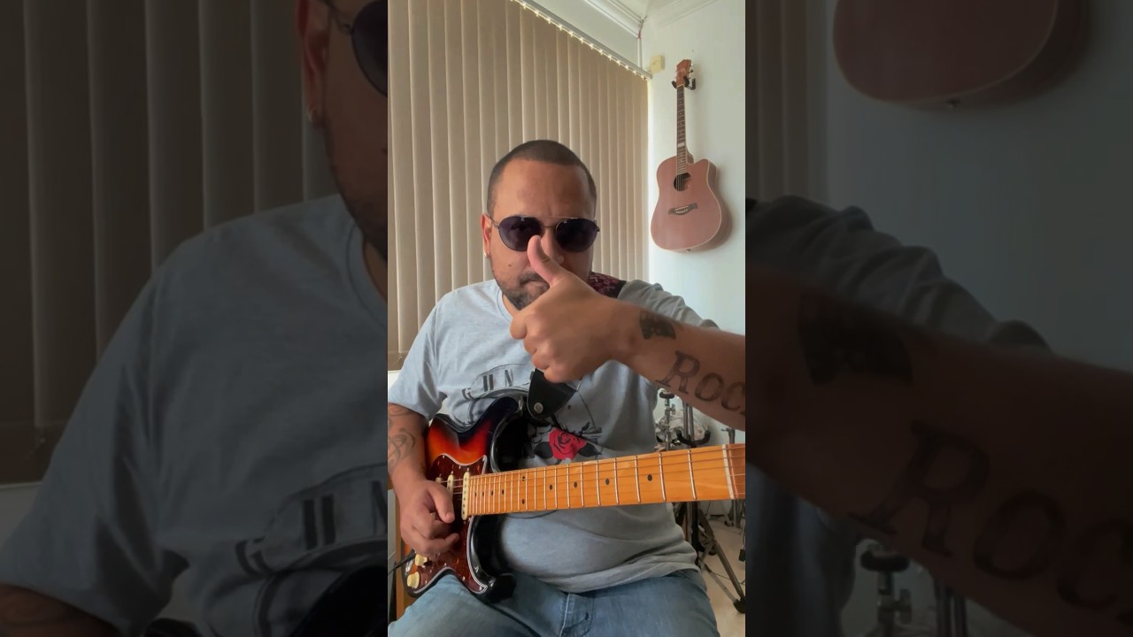 #musica destru&iacute;da sem aviso pr&eacute;vio! Agora vou me esconder pro #metallica n&atilde;o processar! #guitar #pas