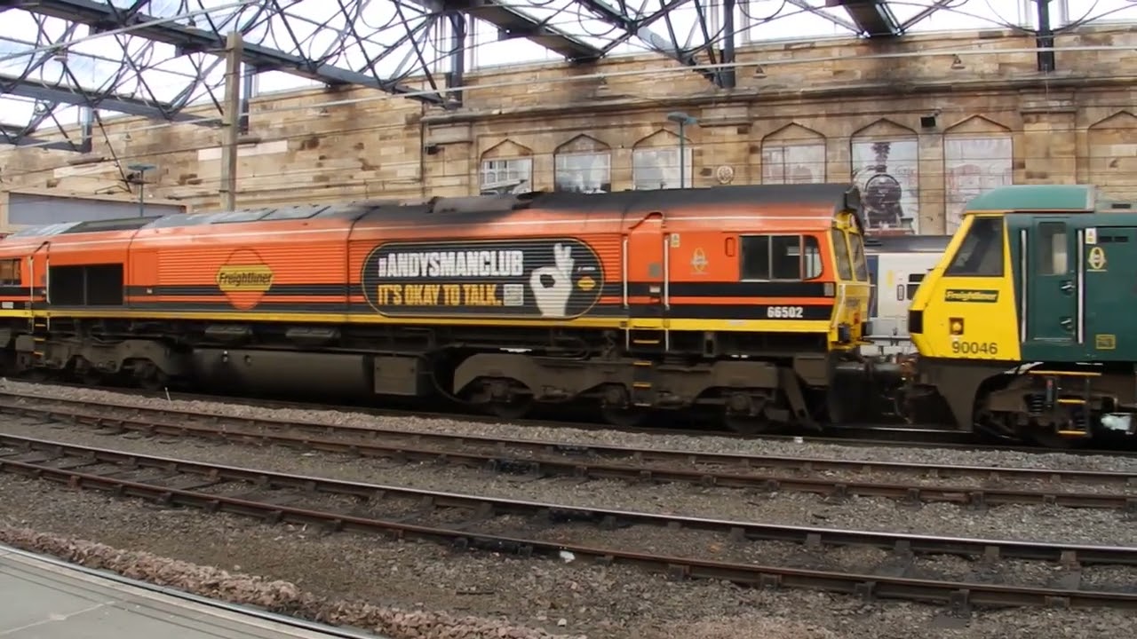 4M83 1050 Freightliner 90012 & 90044 7 66502 Coatbridge F L T  to Basford Hall Yard Fl