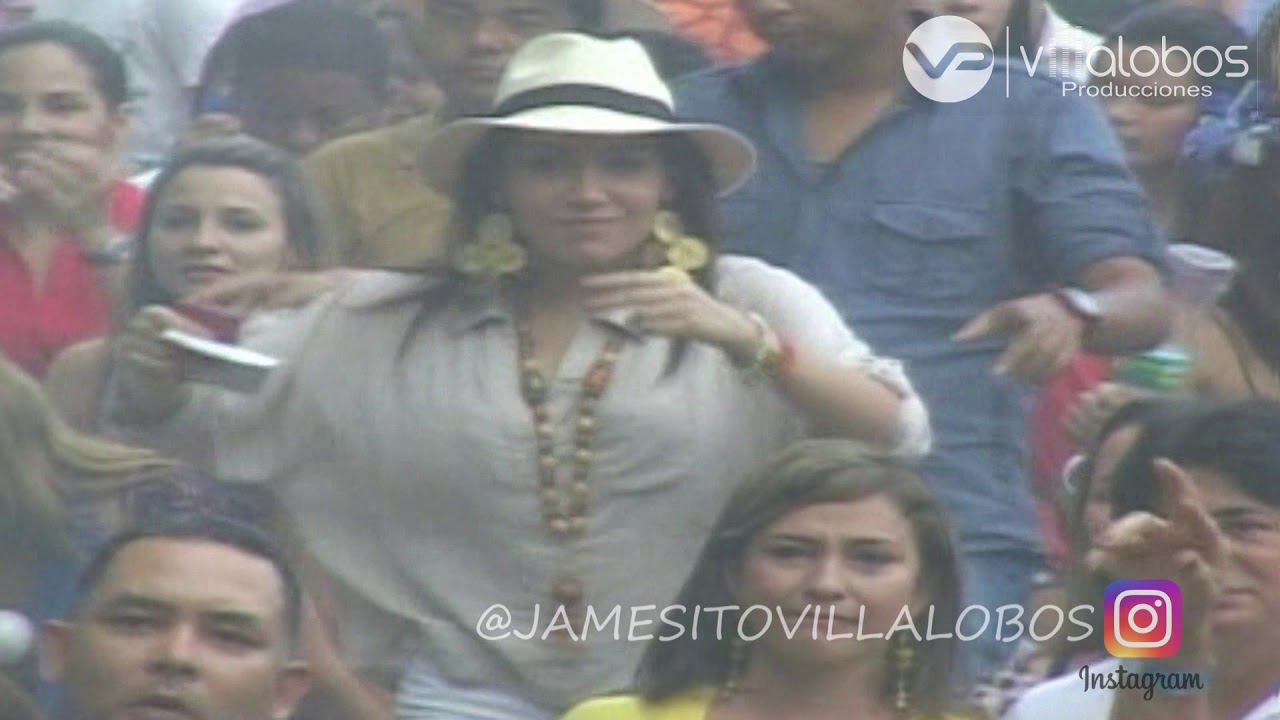 HABLA CON ELLA  EN RIO LUNA SILVESTRE DEL AYER