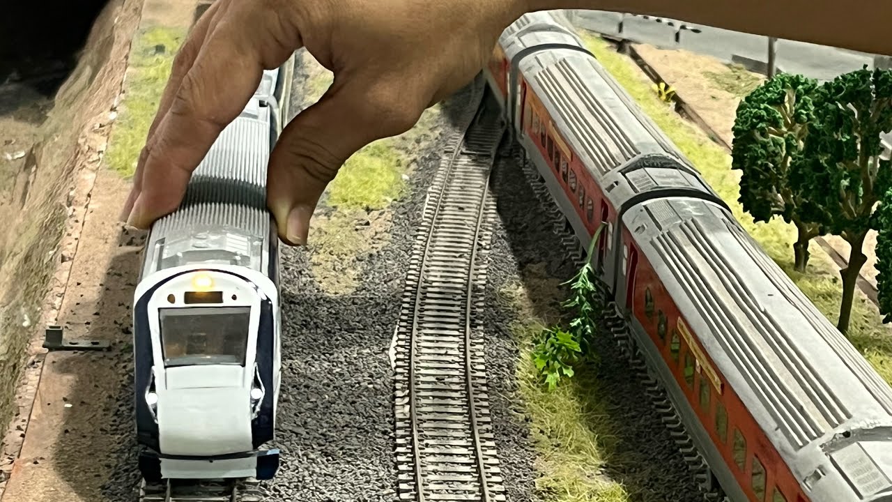 Vande Bharat Model train | Indian railway | Miniature brand new Vande Bharat train