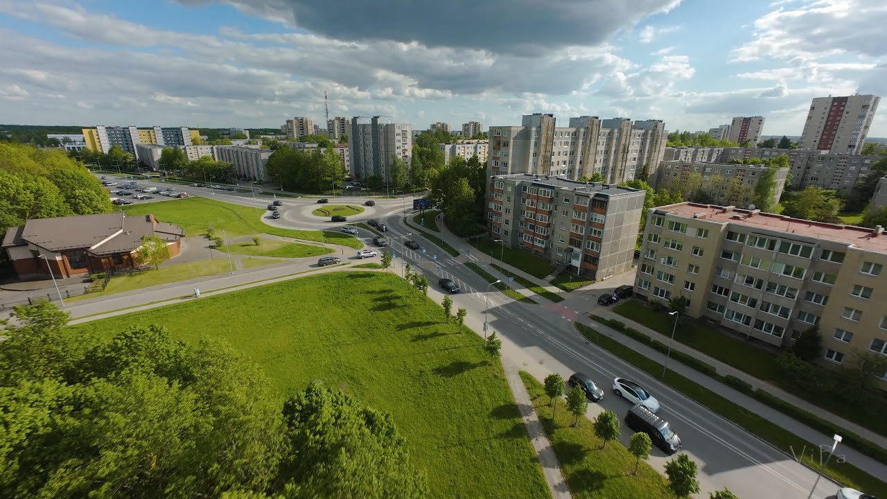 Pietinis. Sekmadienis, Gardino g. REDAGUOTA. 2025 05 25. Šiauliai. (4K) (FPV)