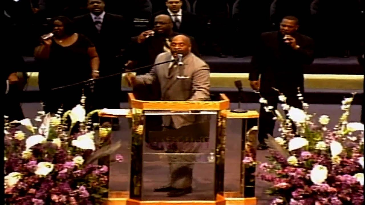 Pastor Marvin Winans Leading Devotion
