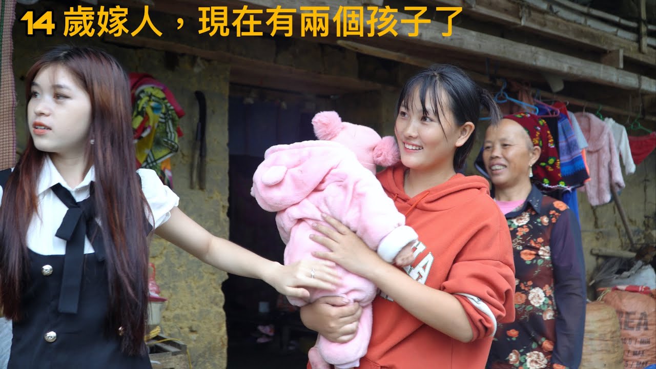 越南姑娘17歲已經有兩個孩子了，她在市場賣辣椒，我們幫她全買