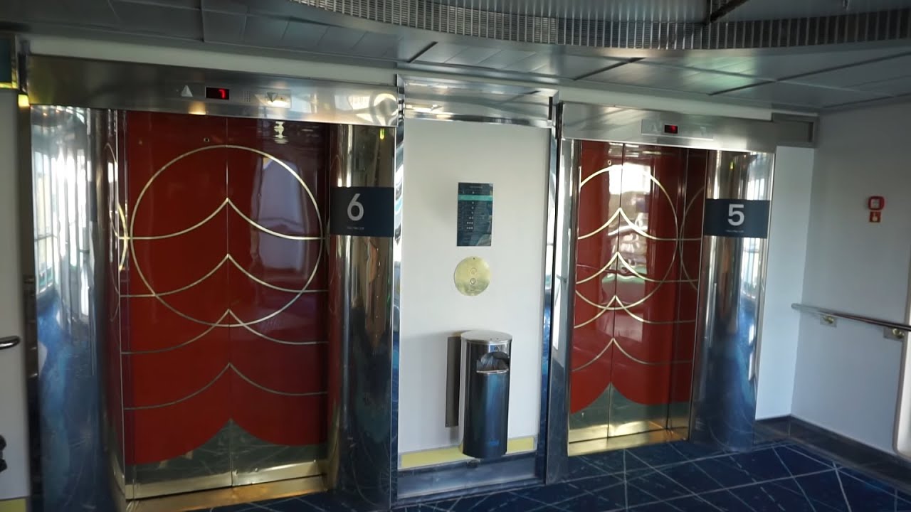 1990 MacGREGOR Navire Traction Scenic Elevators @ Cruiseferry M/S Silja Serenade.