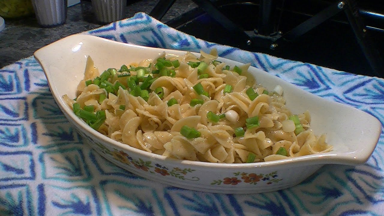 Parmesan Buttered Noodles with Garlic    Easy Pasta recipe