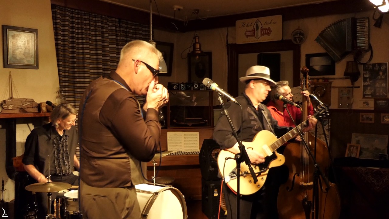Harp Mitch & TheSheiks of Rhythm & Blues - Walking The Dog | Café 't Keerpunt 2017