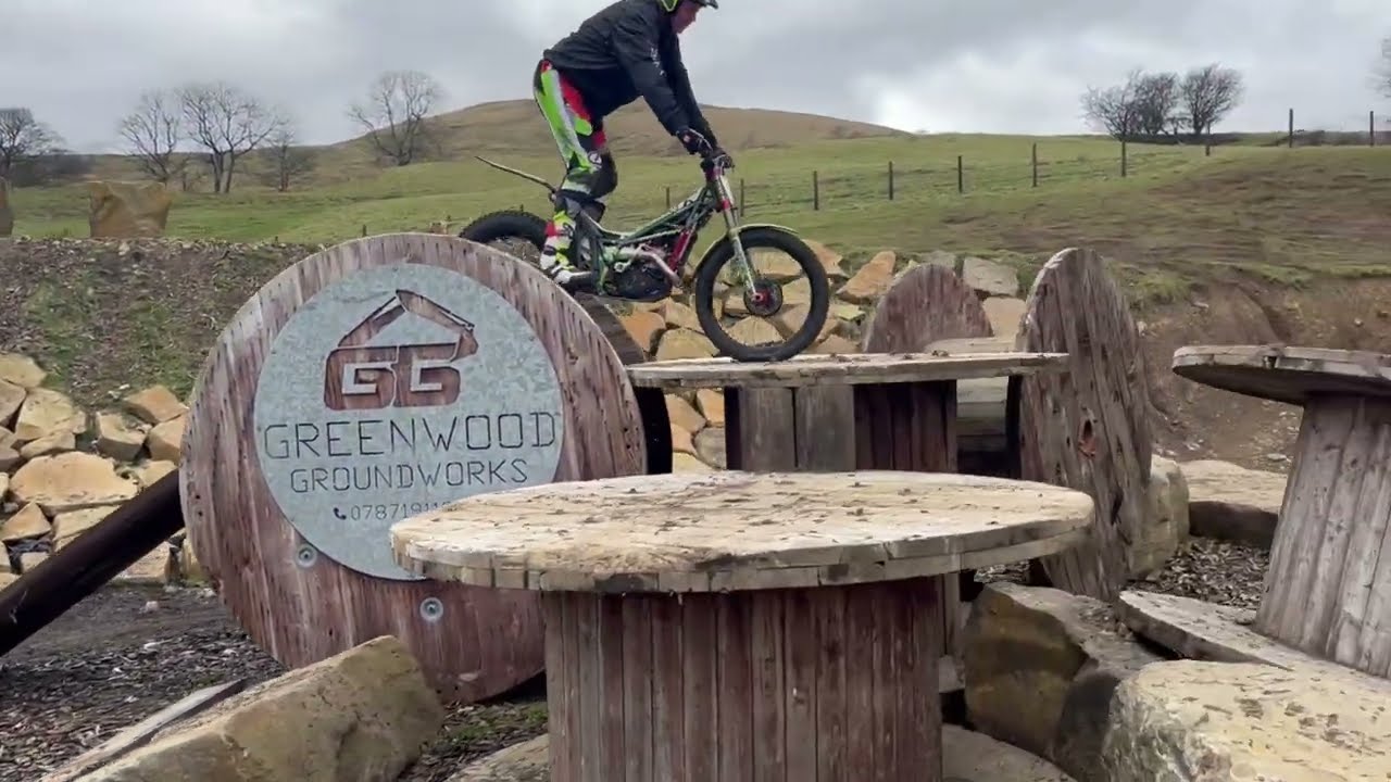 WOBBLING AROUND AT INCH PERFECT TRIALS CENTRE | VERTIGO 300 | YAMAHA TY250 | 