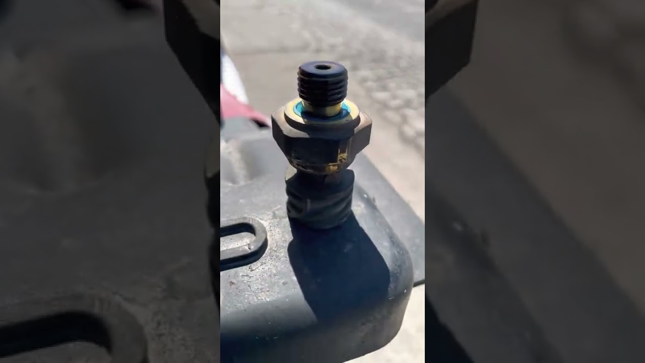 Paccar oil pressure sensor