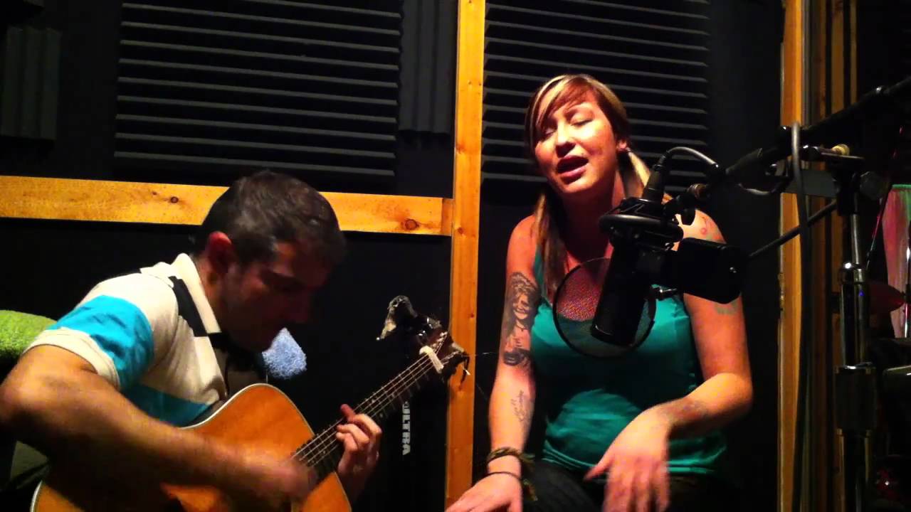 Kat - Lucky One Acoustic at 17th Street