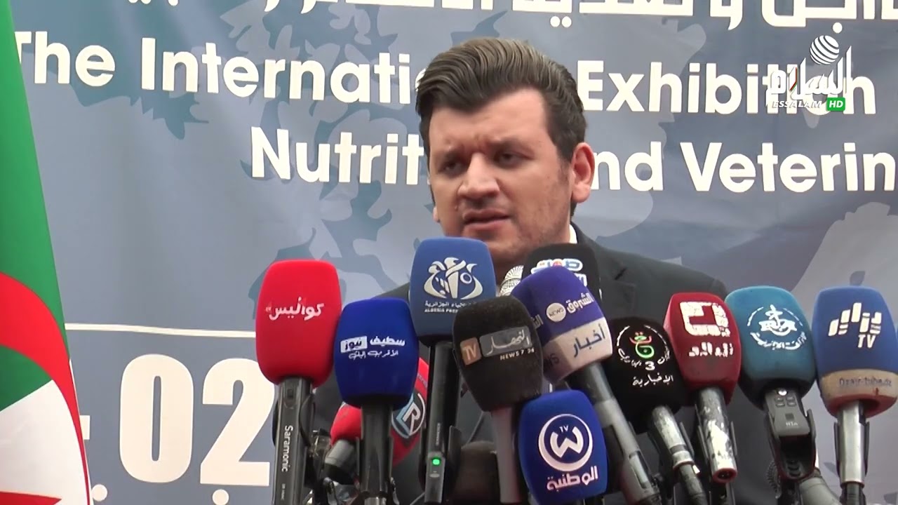 افتتاح الصالون الدولي للدواجن وتغذية الأنعام والبيطرة بسطيف