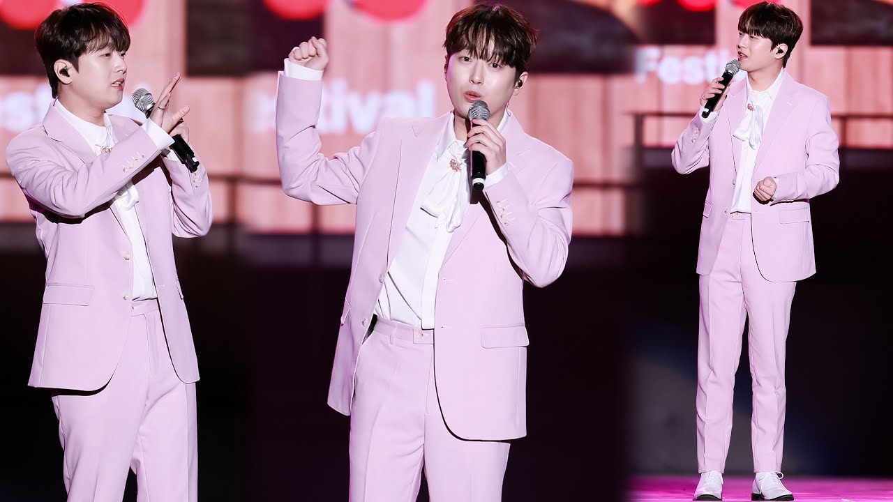 이찬원 진해는 어렸을때 벚꽃을 보러 많이 왔었는데요 무대에 서게 된 것은 처음입니다 +진해가 아주 오래전부터 군사적 요충지로 그 가치를 인정 받았던 것으로 알고있습니다 행사 홍보👍