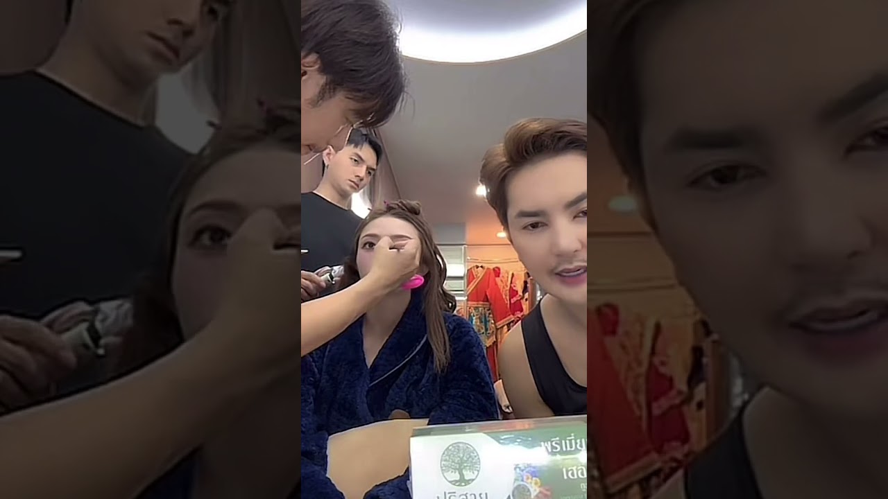 ซ้อแอน เป็นคนคิดโปรเจ็คให้ลูกๆในวงมาไลค์ขายของ จะได้มีรายได้เสริม