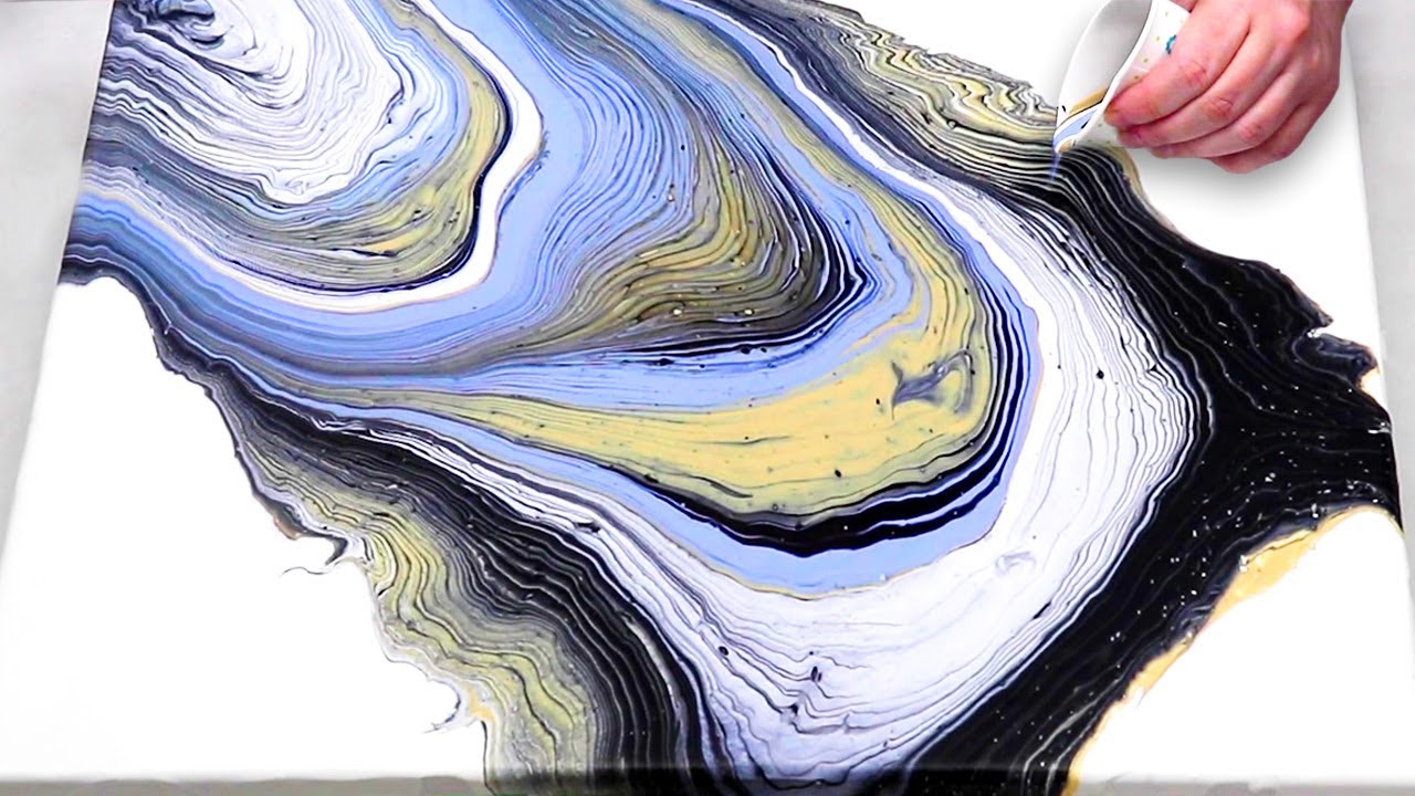(595) Gorgeous Multi Tree Ring Acrylic Pour Painting