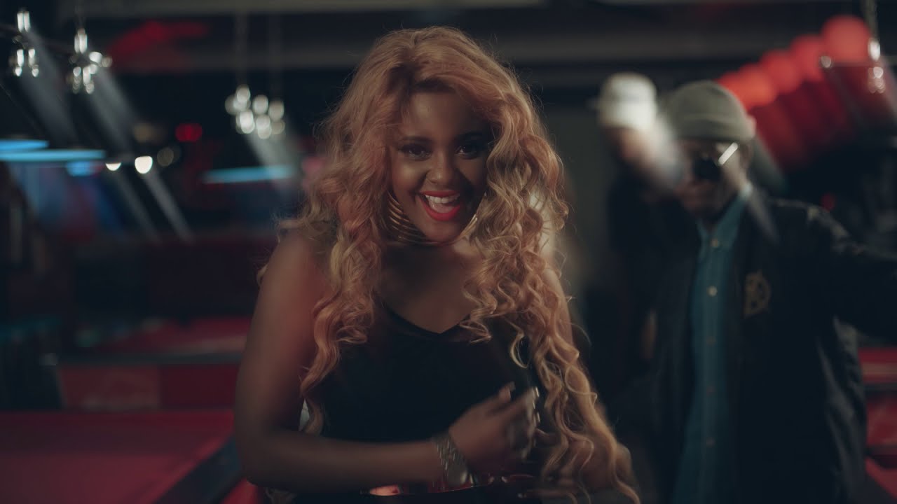 Mimi Mars - Papara (Official Video)