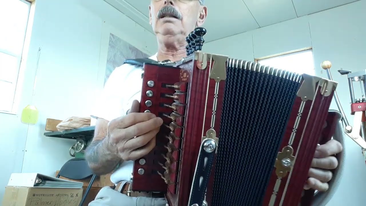 La valse familiale (Family Waltz) on Bb wet tuned Acadian