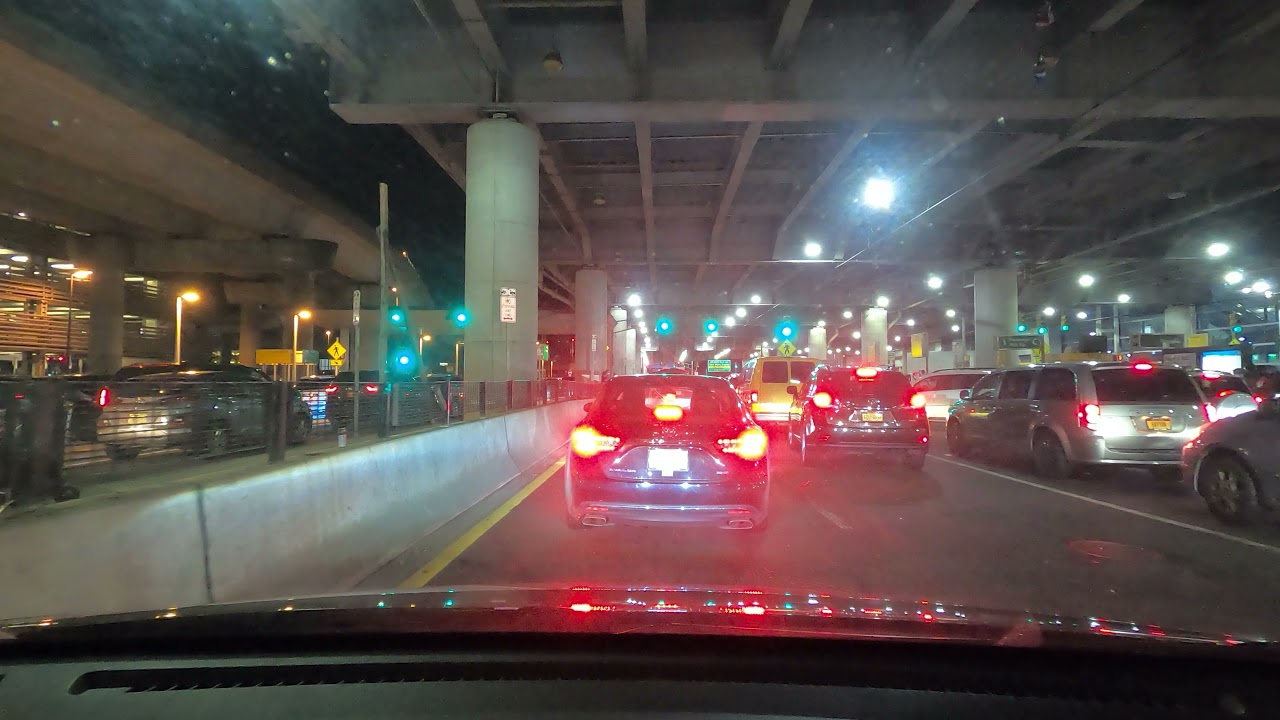 Driving from JFK Airport to Financial District at night, NYC
