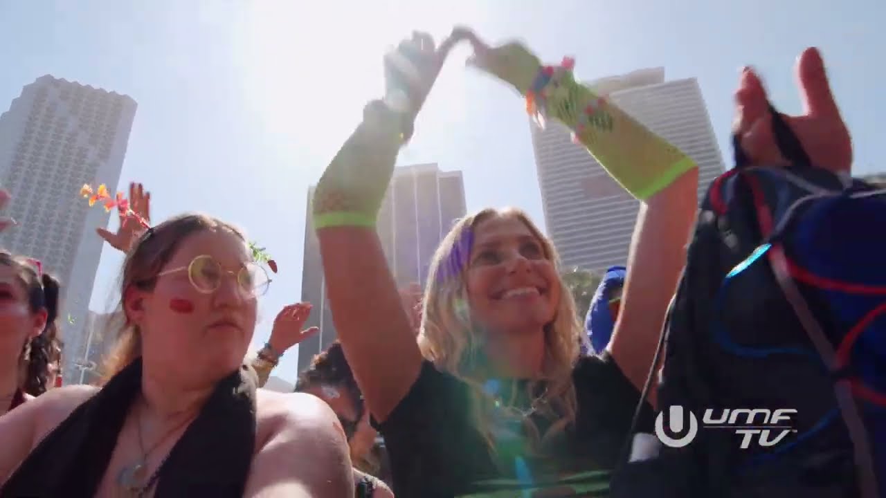 Shut Up vs. Let The Bass Kick In Miami  (Fuerte Mashup) at  @UMFTV  Mainstage!