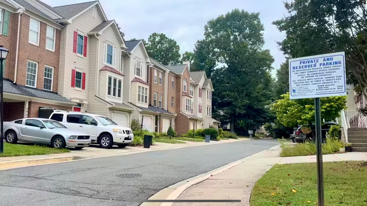 Olney | Maryland | USA - Suburban America - Walking - 4K