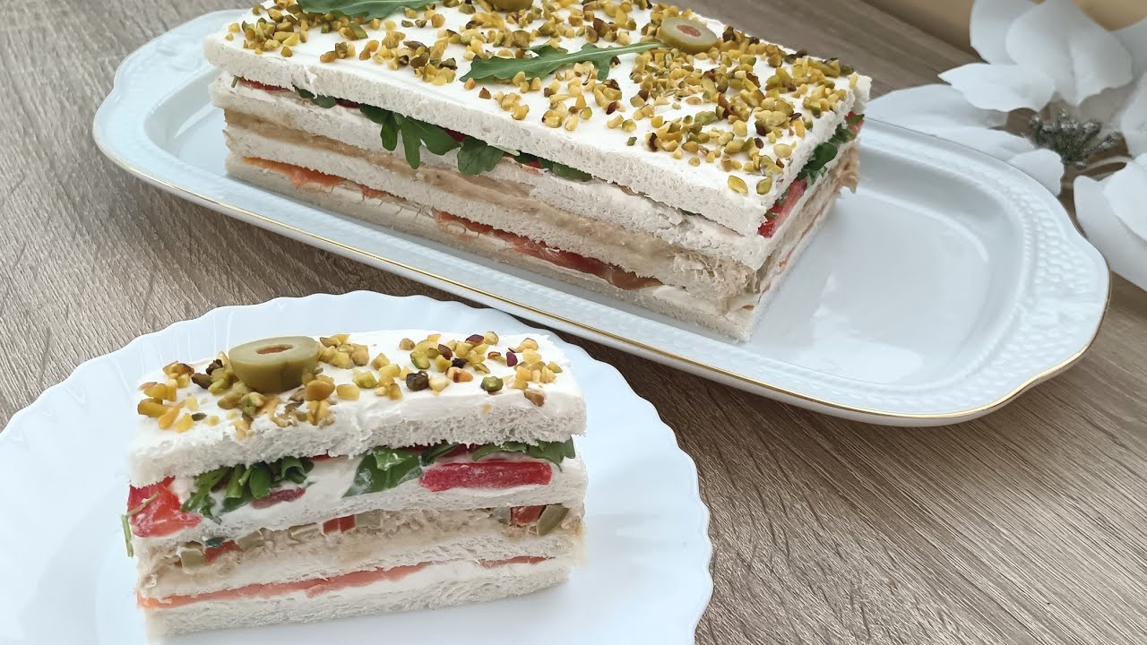 Torta Tramezzino di Natale, antipasto veloce e senza cottura #natale #ricettadinatale #antipasto