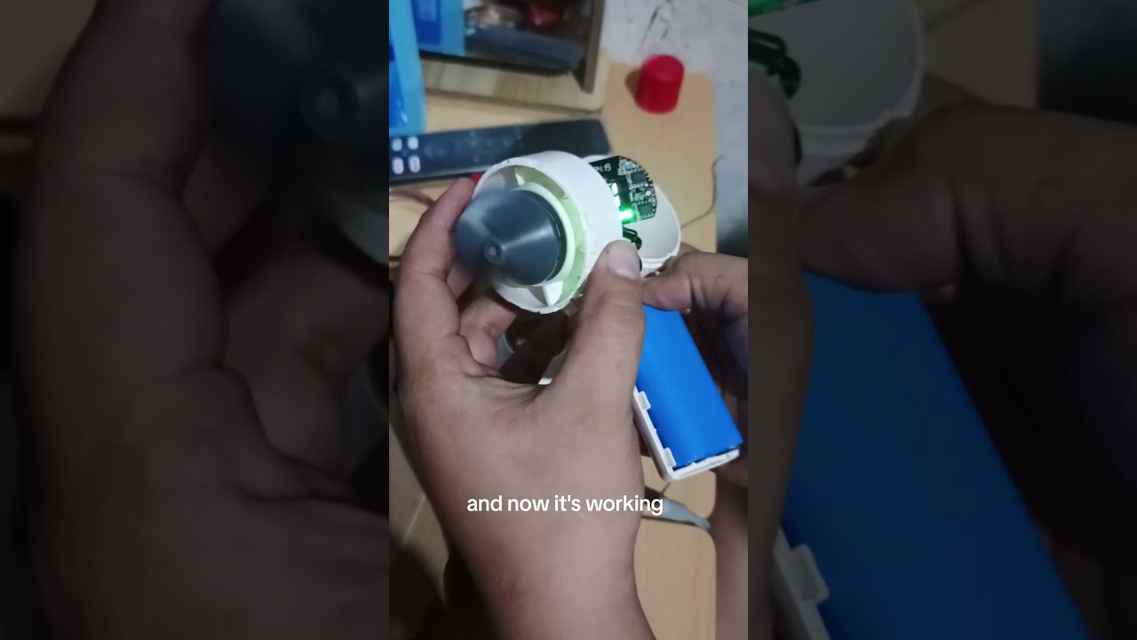 How to fix a Handheld mini fan 