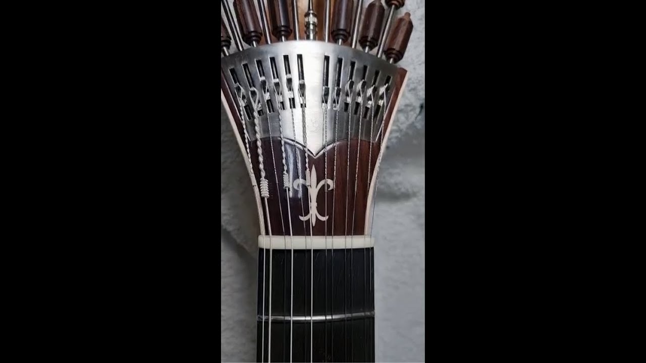 Laçadas nas Cordas da  Guitarra Portuguesa