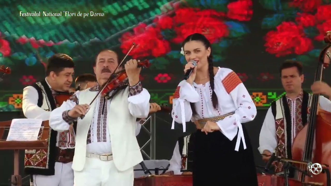 Festivalul Național „Flori de pe Dorna” la Poiana Stampei