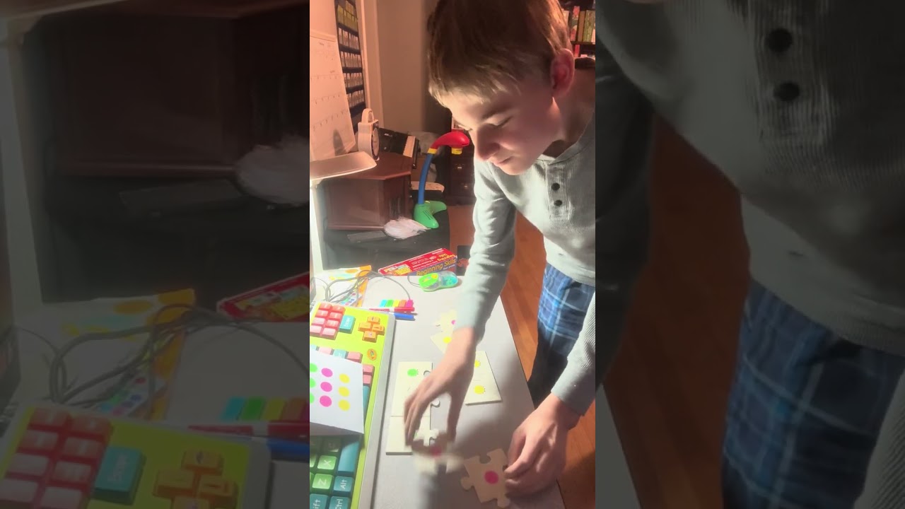 AUTISM: How to teach Puzzle Idea #puzzle #autism #family #ideas #life #mother 
