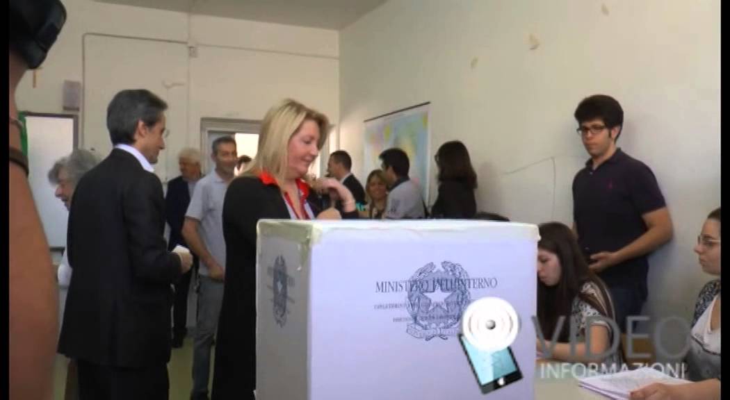 Elezioni Regionali Campania, De Luca e Caldoro al voto