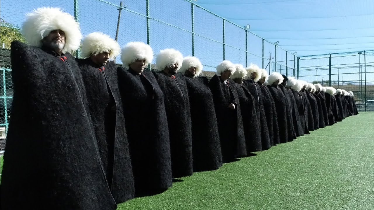 «Бурка – достояние рахатинцев». В Ботлихском районе прошёл праздник андийской бурки