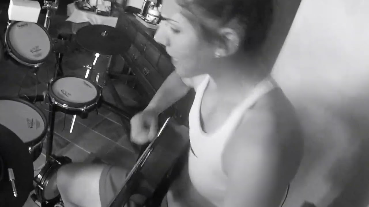KIARA - cover Afrodite (Blanco)