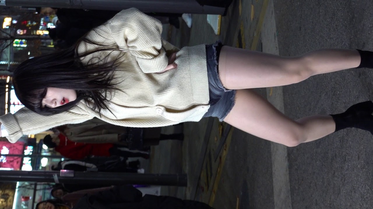 191130 댄스팀 클락(Clock)(★지은) 04- Snapping @신촌Busking [직캠 shinlim]